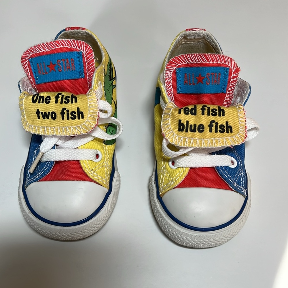 Infant Dr Seuss Converse Sneakers one fish two fish red fish blue fish Size 6 - Picture 7 of 10